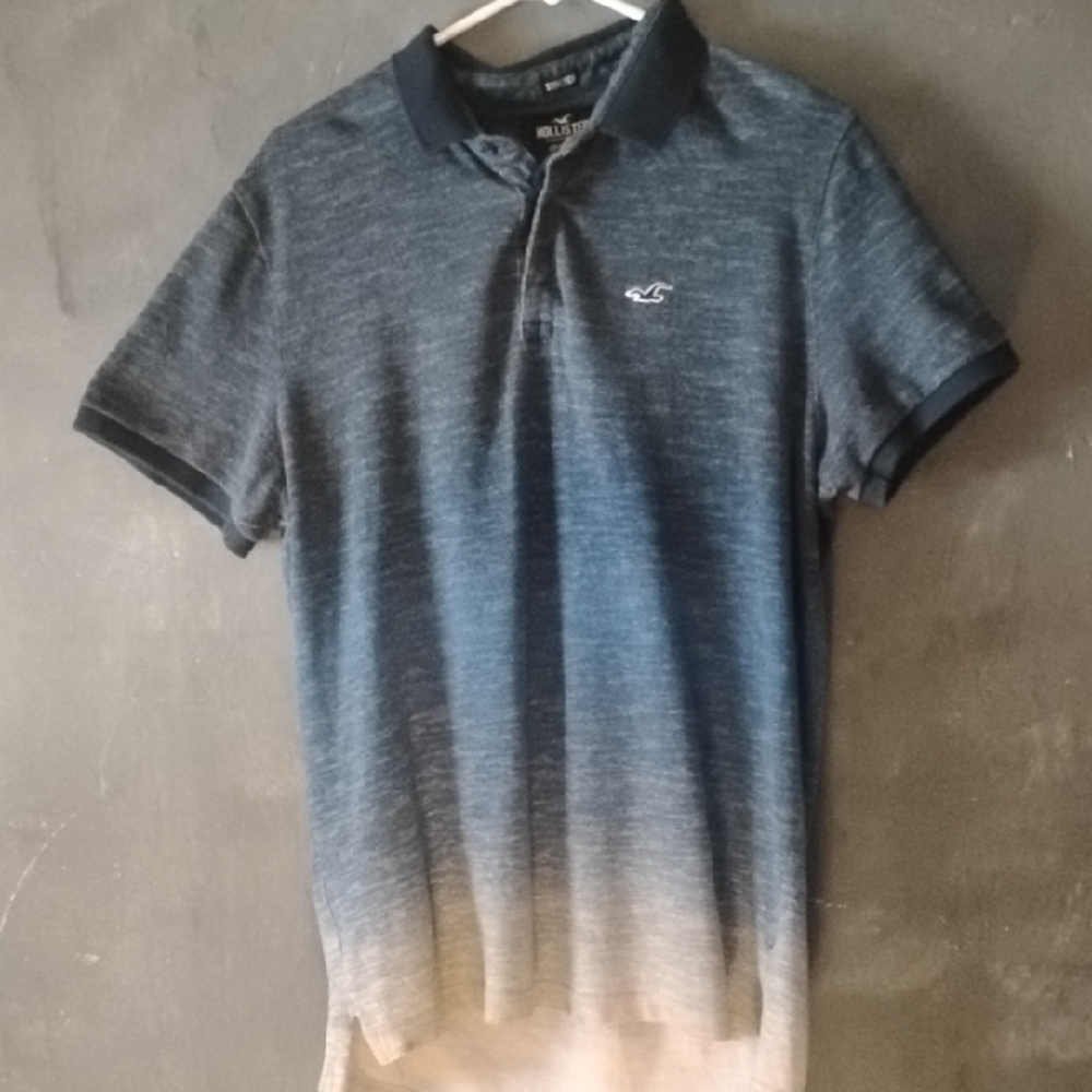 Hollister Men's Blue Polo Shirt